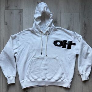 Off-White Men's White and Black Hoodie